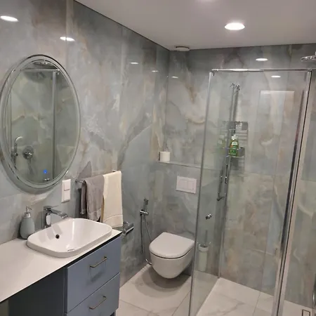 Adelina Appartement *