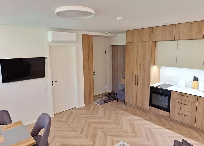 アパート Adelina *