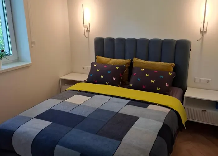 Adelina アパート *